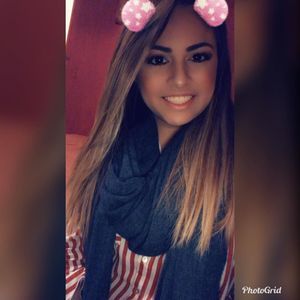 Meet your Posher, Juana